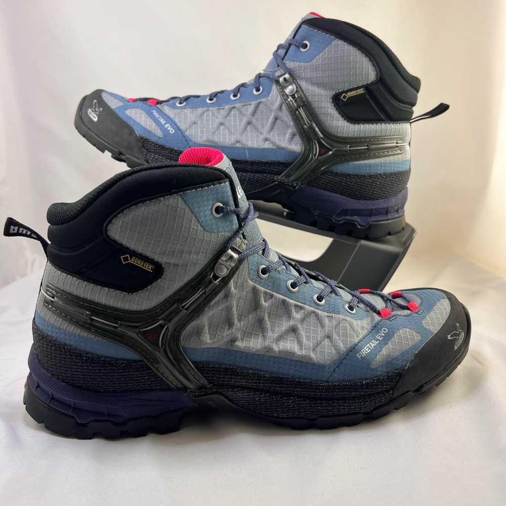 Salewa Firetail EVO GTX Women's Hiking Boots w/Vibram Soles US 9.5